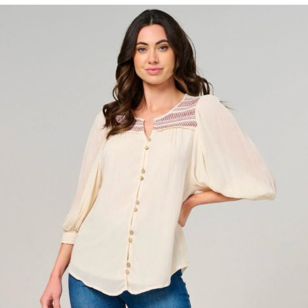 #219 Cream Button-Up Blouse